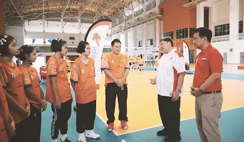 Supporting women’s volleyball, Khon Kaen University & Korat
