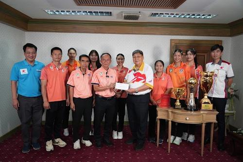Supporting women’s volleyball, Khon Kaen University & Korat